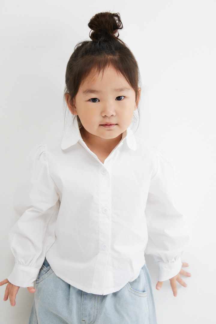 캐스팅하우스 강담윤