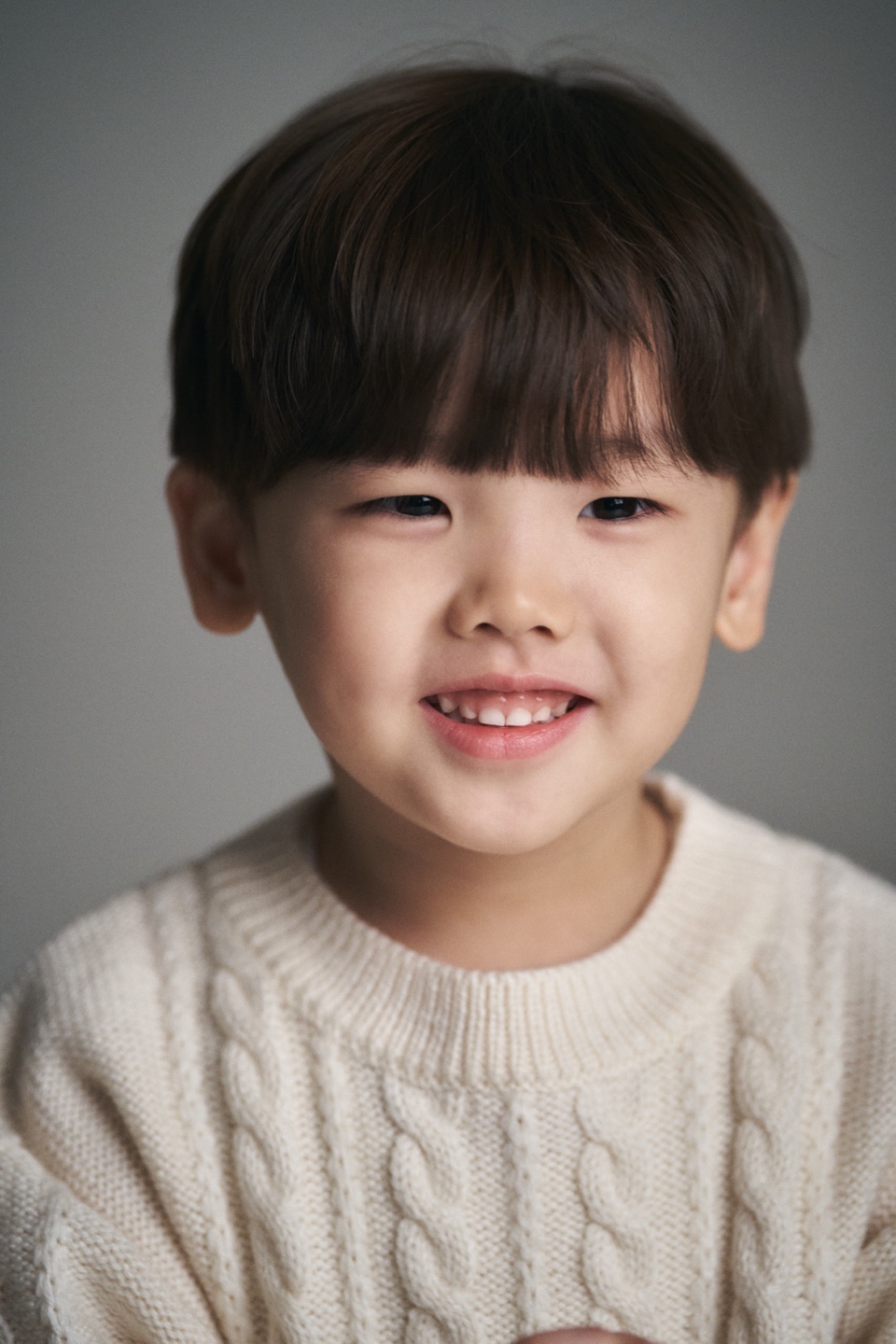 캐스팅하우스 이재율