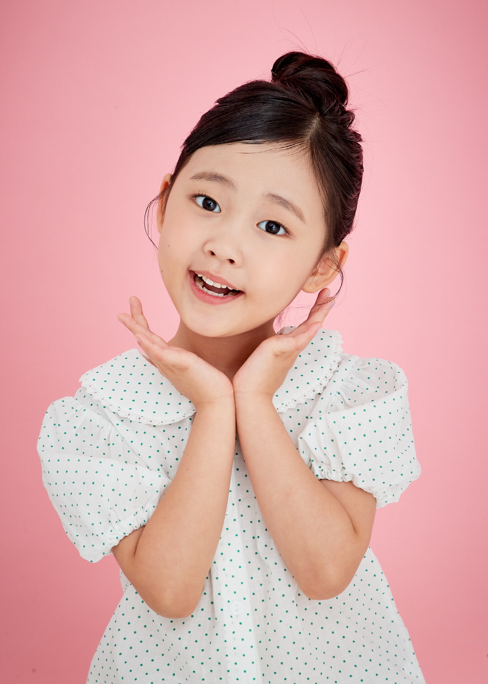 캐스팅하우스 유리엘