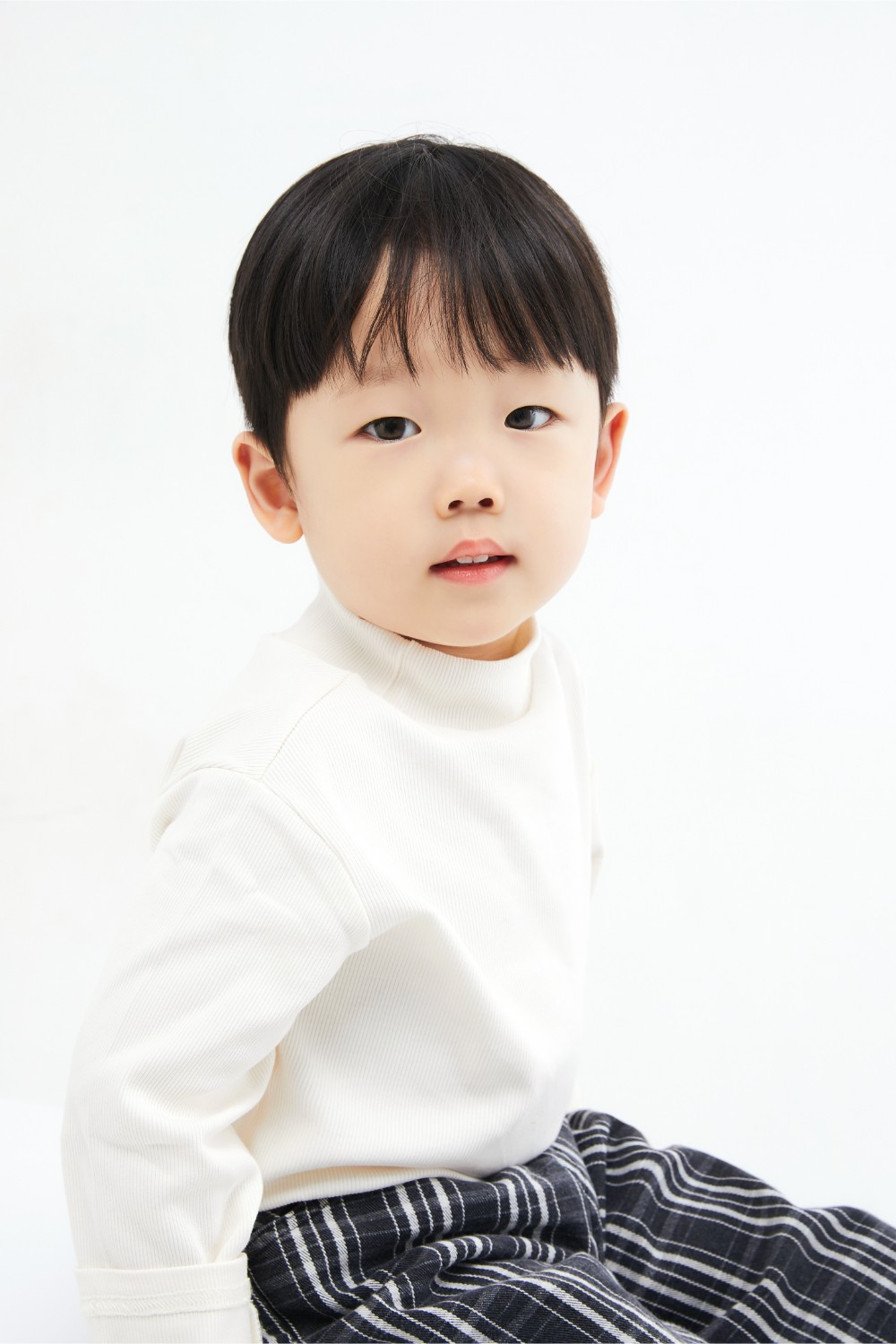 캐스팅하우스 신우재
