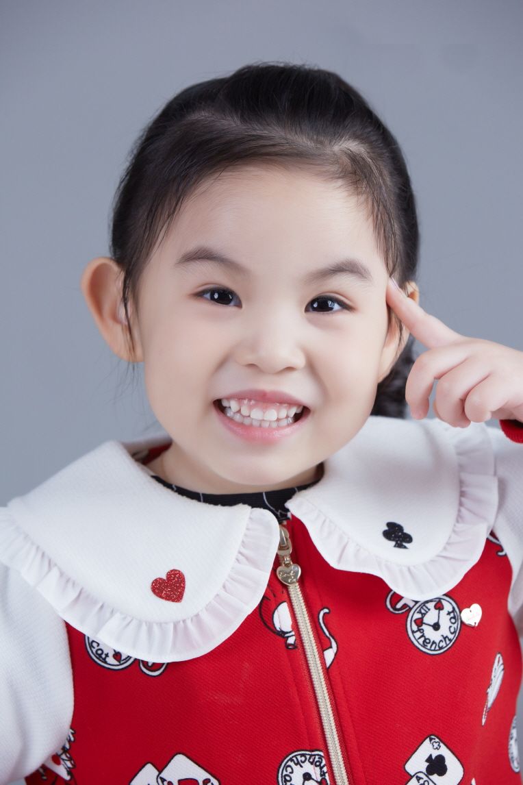 캐스팅하우스 윤라희