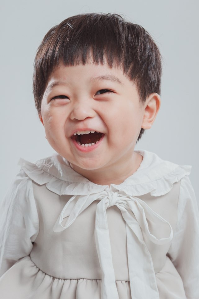 캐스팅하우스 윤시유