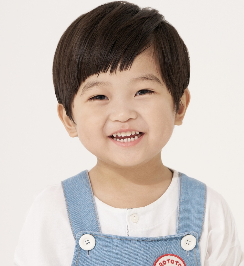 캐스팅하우스 윤시유