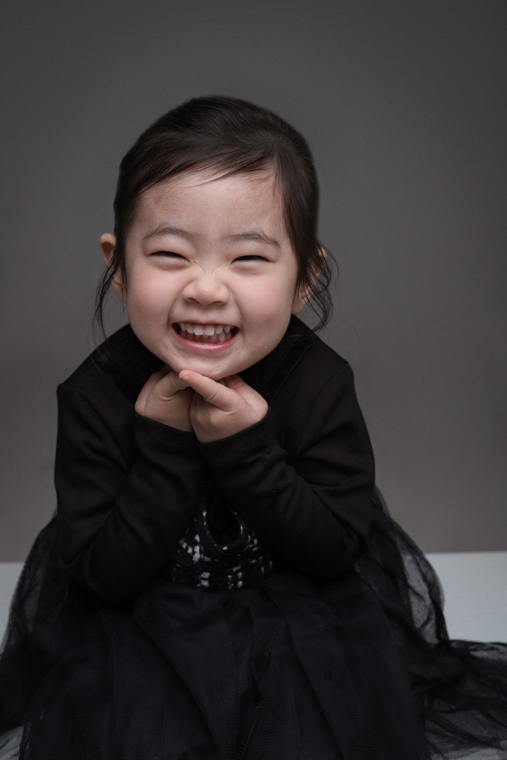 캐스팅하우스 이라온