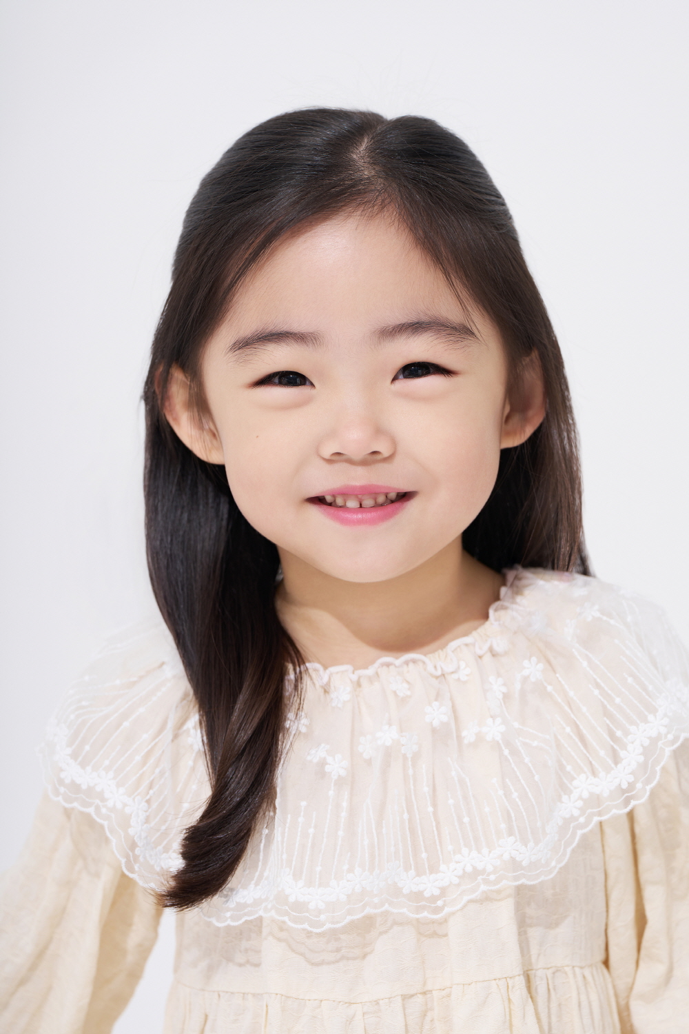 캐스팅하우스 우하율