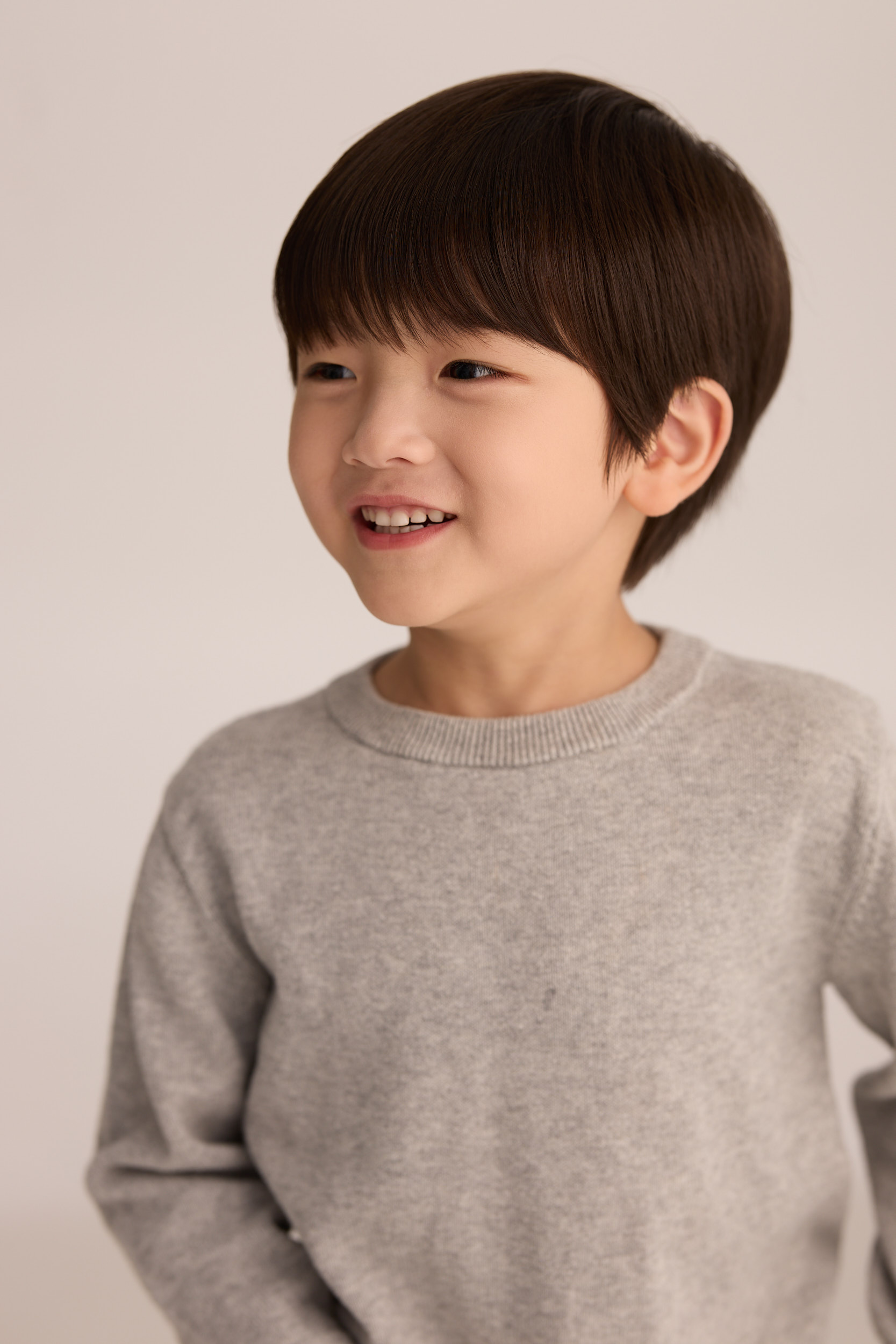 캐스팅하우스 정재이
