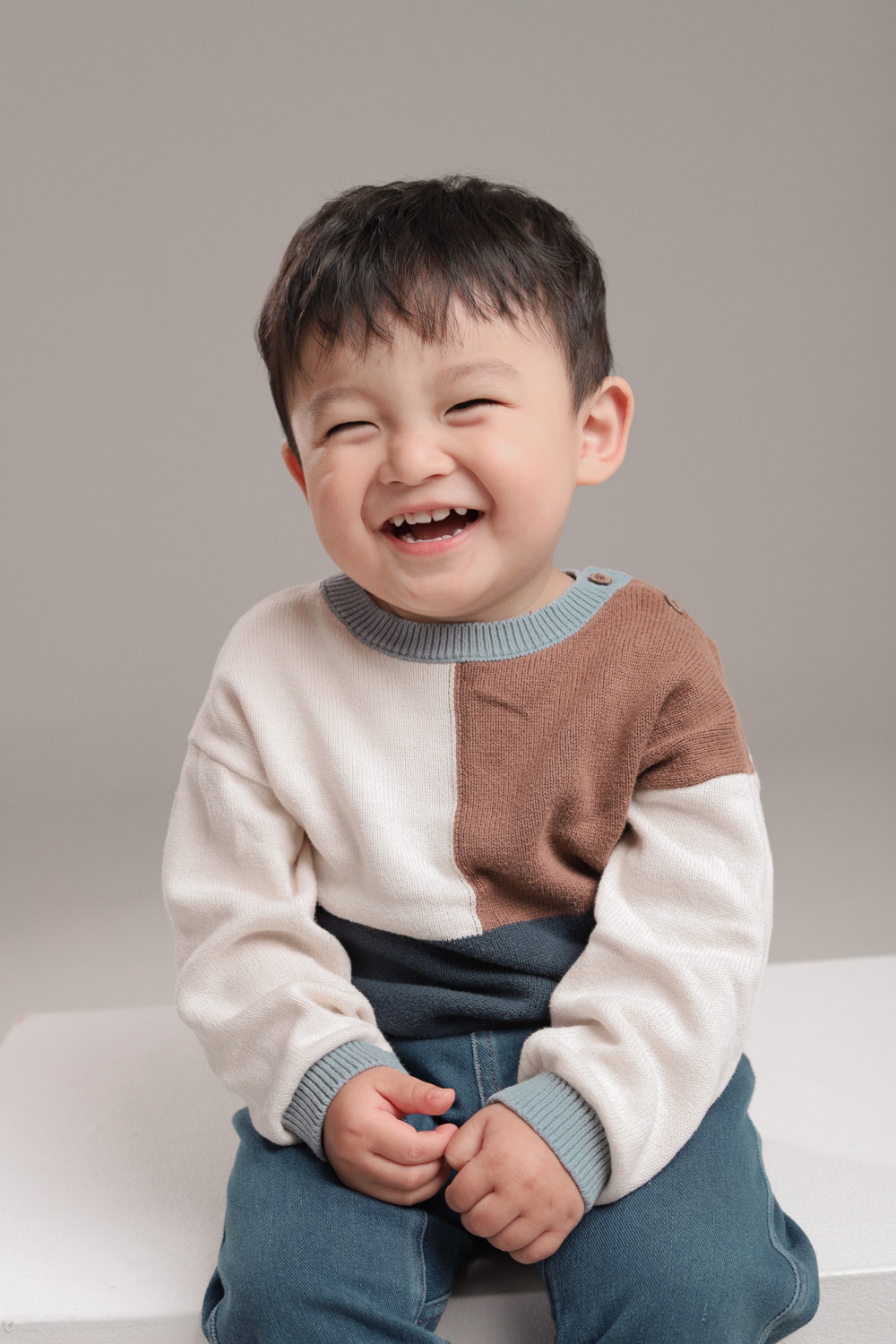 캐스팅하우스 윤그린