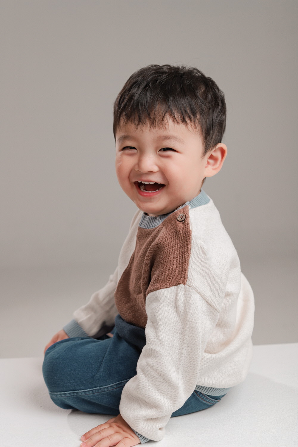 캐스팅하우스 윤그린