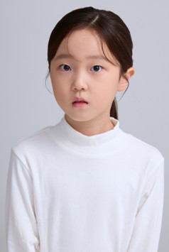 박수아